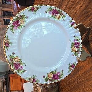 Royal Albert 👑 Old Country Roses 1962 dinner plate